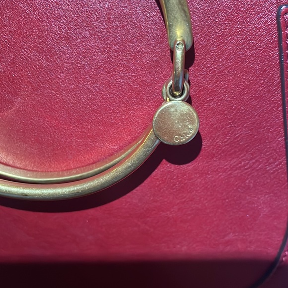 Chloe Calfskin Suede Medium Nile Bracelet Bag Intense Red - Picture 4 of 8